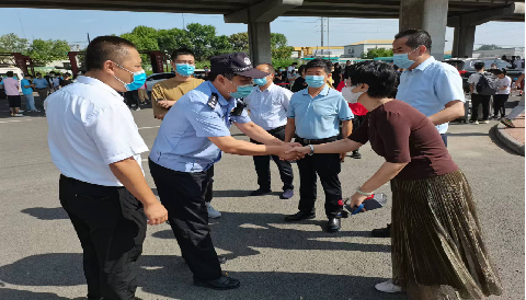 学院组织秋季迎接师生返校工作